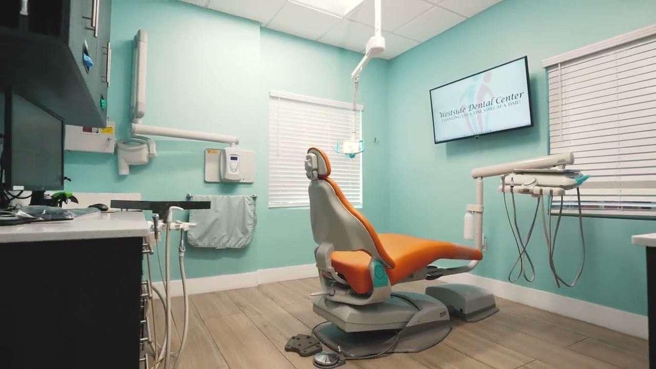 Westside Dental Center treatment room in Plantation, FL